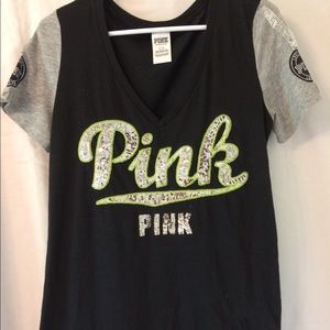 ❤️PINK❤️ Sexy V-Neck shirt